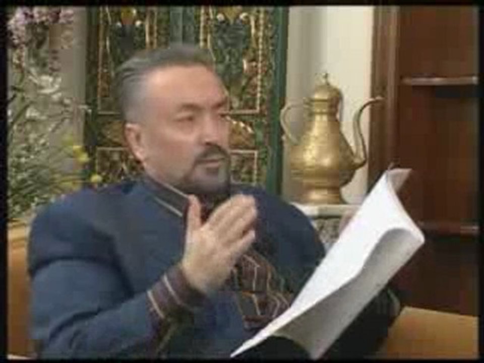Sayın Adnan Oktar Münafık Özelliklerini Ayetlerle Anlatıyor