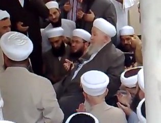 Mahmud efendi k.s  Ali Haydar Ahishavi k.s'nun kabrinde (2)