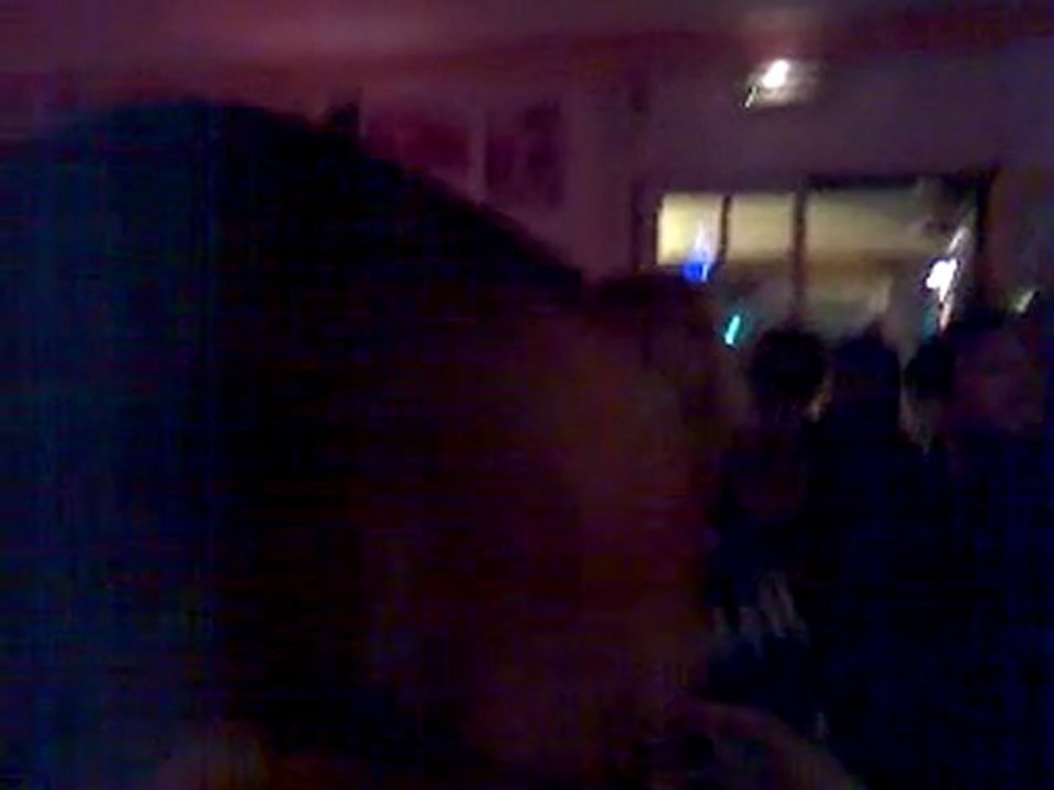 Pendant les Trans 2009, la fête au Café Laverie... 01