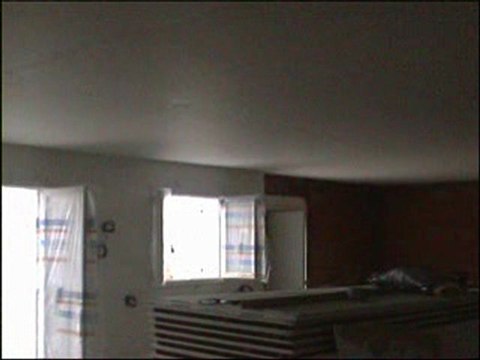 LES MURS DE LA MAISON VON