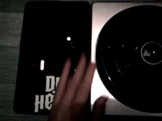 pésentation de la platine de dj hero