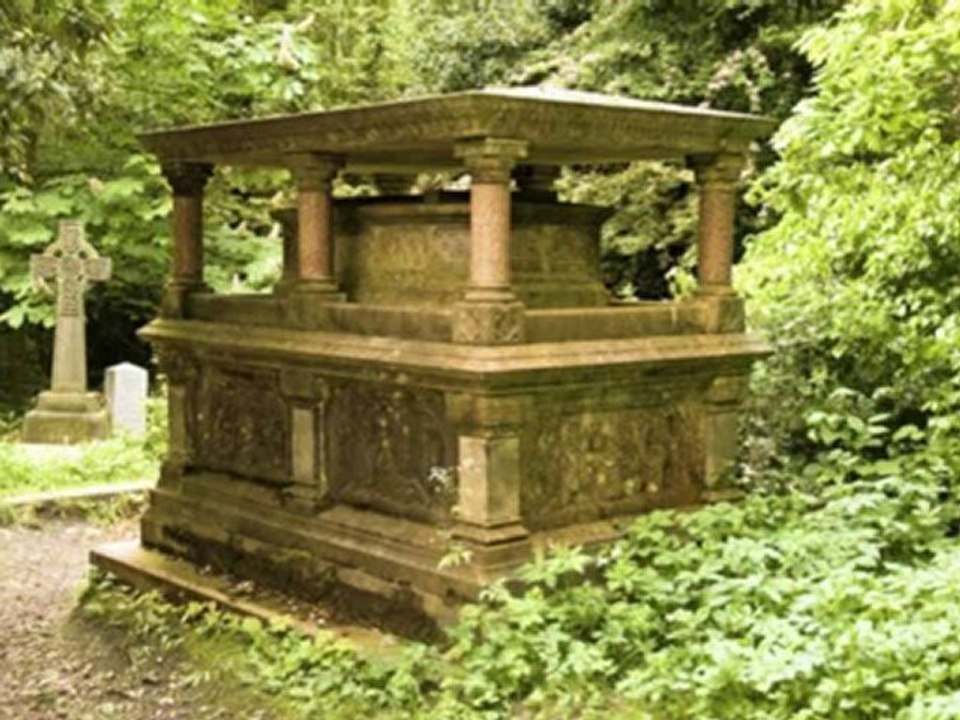 VAMPIRE : LE DOSSIER DE HIGHGATE PRES DE LONDRES