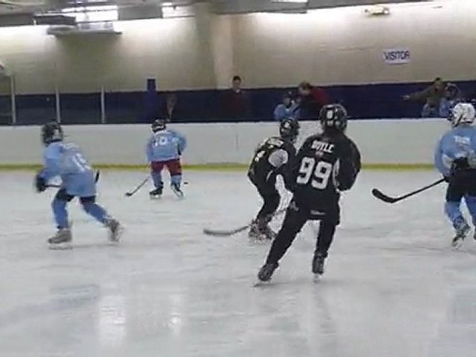 20100124 RYHA House Squirt Team 3 vs. Team 6 - 1st Period