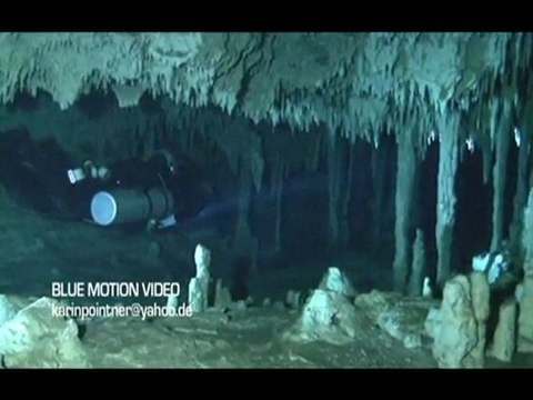 Sidemount & CCR Cave diving in unknown Cenote, Mexico._0003