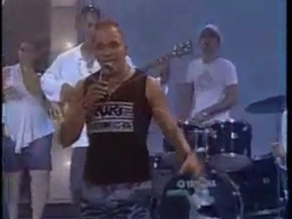 Alain Daniel Feat. Gente d´Zona - Las Mikis