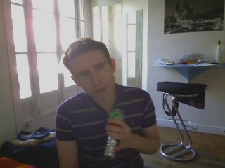 Wiwi égratigne "Dance with me"