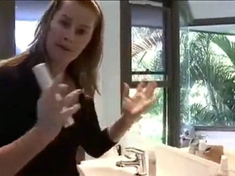 How To Apply Organic Skincare Beauty Cosmetics - Useful Tips