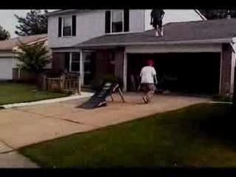 House jumping MP7.5 Buggy TT 1/8 éme