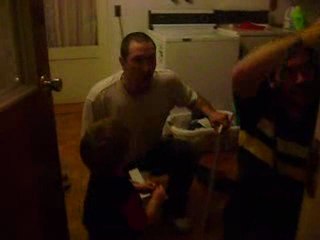 nathan qui travail avec papa et oncle stéphane janv 2009