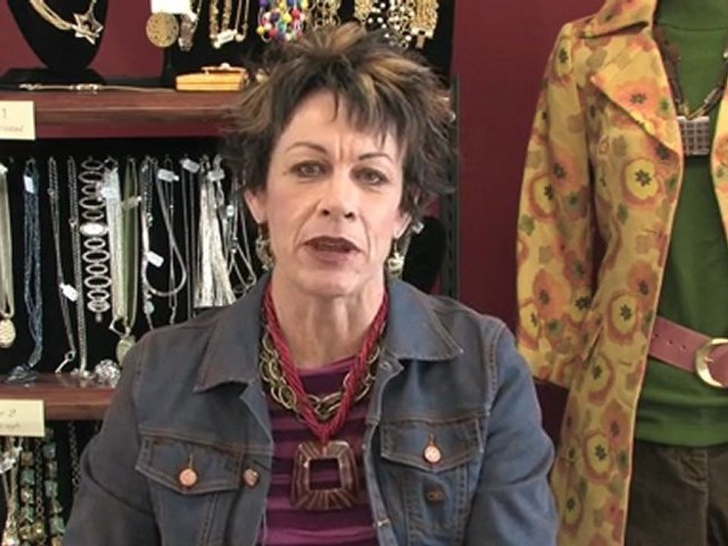 ⁣Why the 'What not to wear' makeovers don't work for everyone