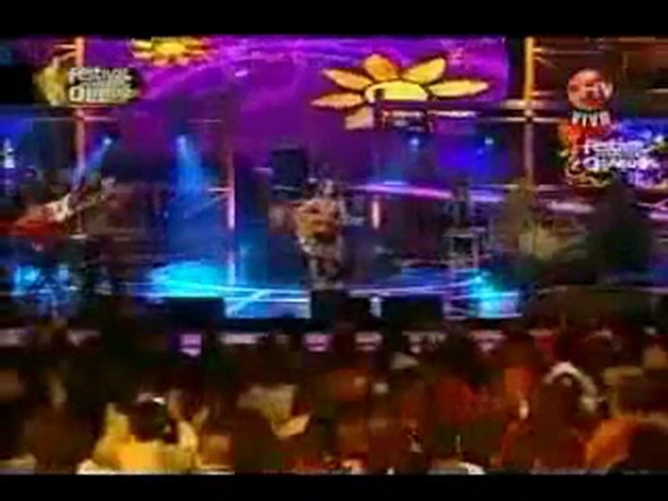 Camila Moreno en el festival de Olmué 2010. (Millones)