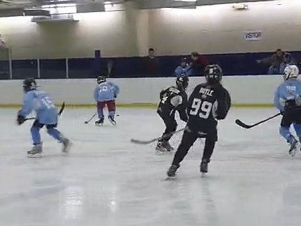 20100124 RYHA House Squirt Team 3 vs. Team 6 - 1st Period