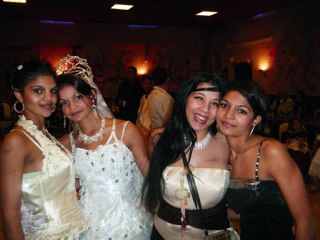 VOILA LE JOUR DE MARIAGE DEL LA RICARDA Y  JOSE