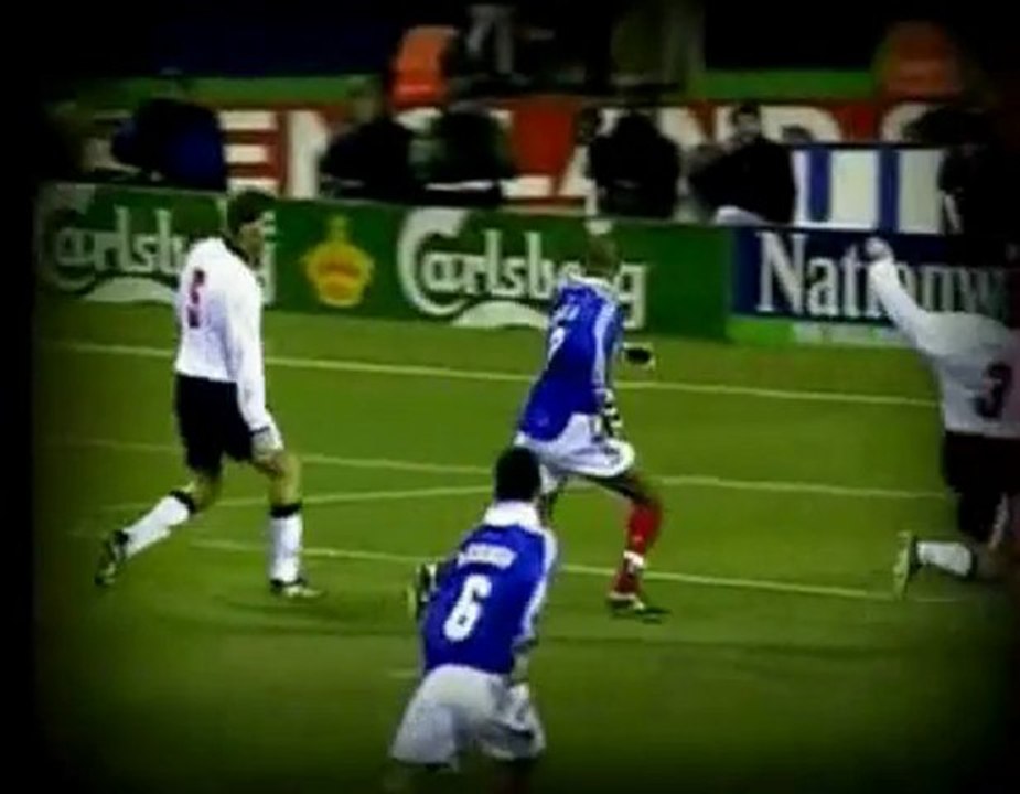 Triangle Zidane - Dugarry - Anelka Vs England