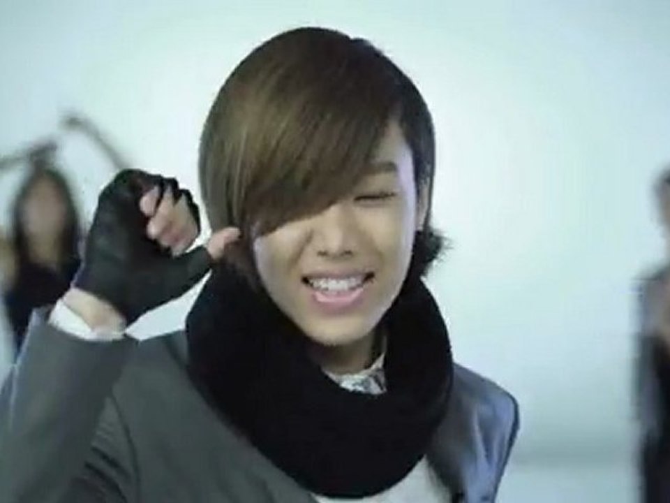 F.Cuz - Jiggy (MV version 2)