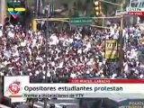 Venezuela estudiantes opositores llegan a VTV
