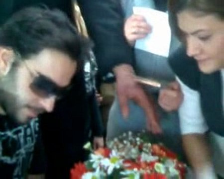 ismail YK - İmza Atıyor Ankara ACİTY Alışveriş Merkezi