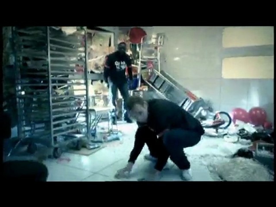 ERIC KAILEY FRED ET OMAR PUB Quick