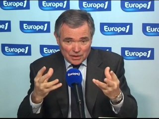 Accoyer: "Avec Martine Aubry, c'est marche arrière toute"