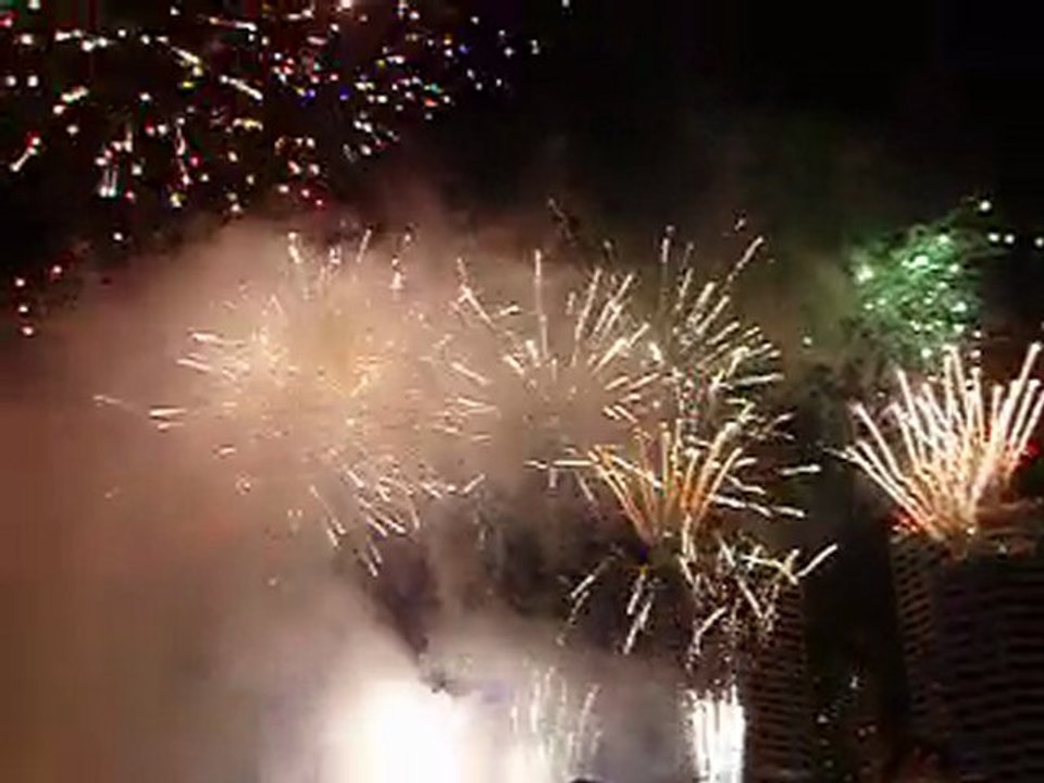 Fuegos artificiales en el día de Australia