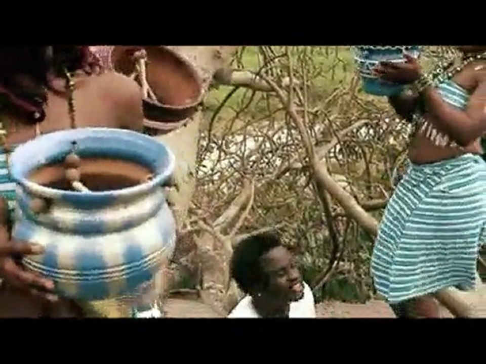 LOME TOGO POUNDY SYSSE - MAMAN (PRIX NOBEL)