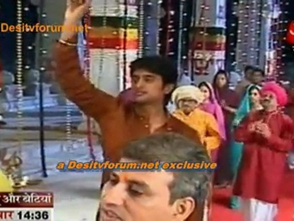 Amoli - Radhe come closer (Bari Piya)