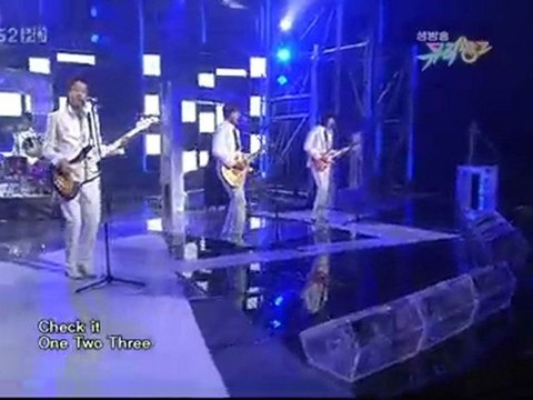 [LIVE] C.N Blue ~ I'm Loner @MB (11.01.10)