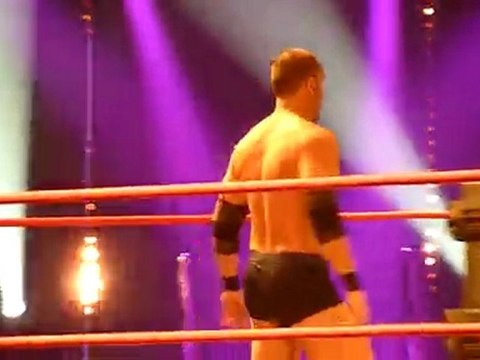 Desmond Wolfe vs Kurt Angle