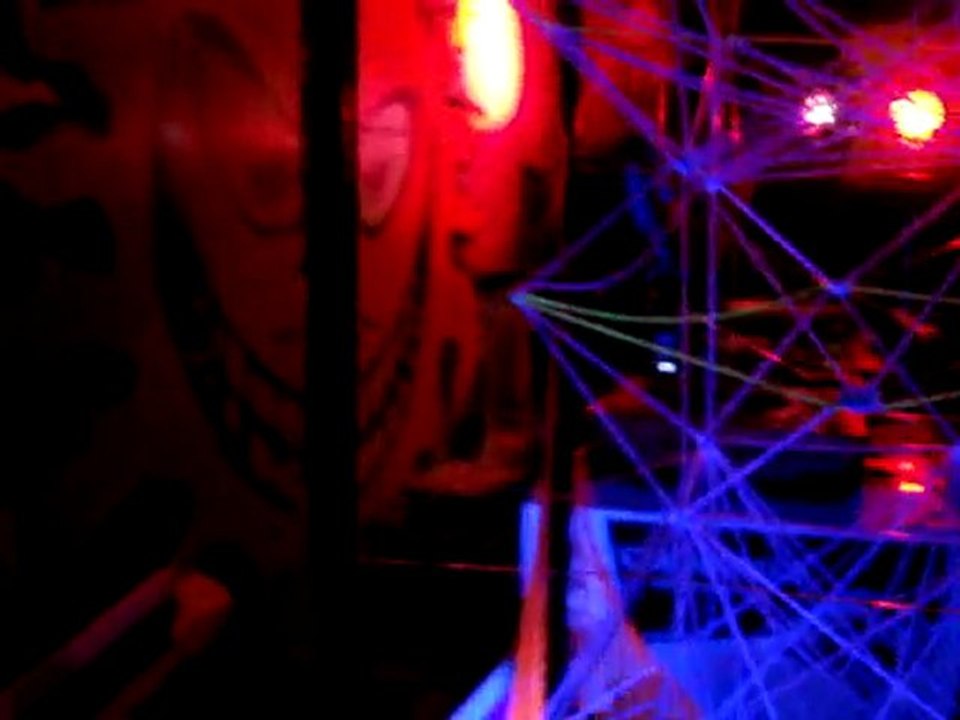 Jeff@Krispies live project au Bacardi