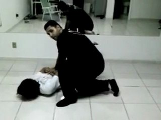 Extreme Wing Chun - Chum Kiu: Derrubada para algemação