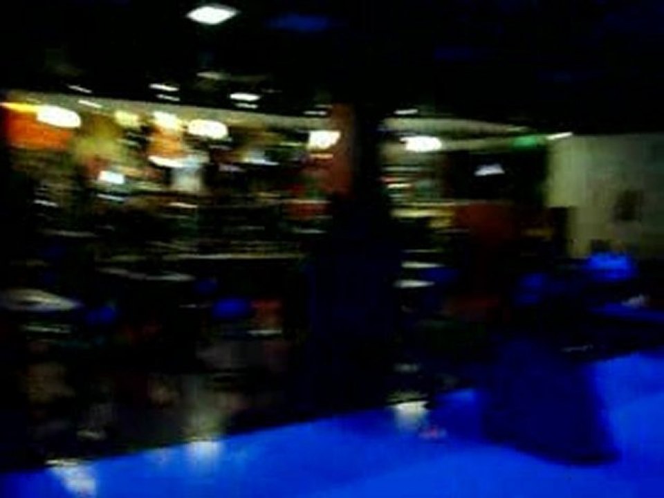 bOOwling on the danceflOOr