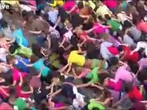 Les Black Eyed Peas font danser 21 000 personnes