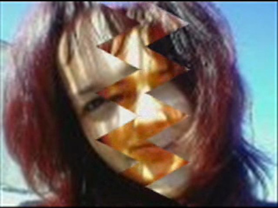 Erhan DK feat Dilara Hislerimden Üzüntülerle