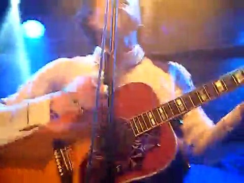 BB BRUNES - Britty boy Live @ Olympic de Nantes