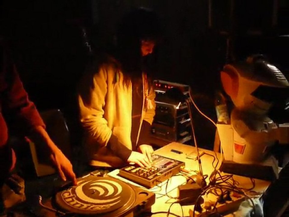 Annif Niko YouPaille inda Live