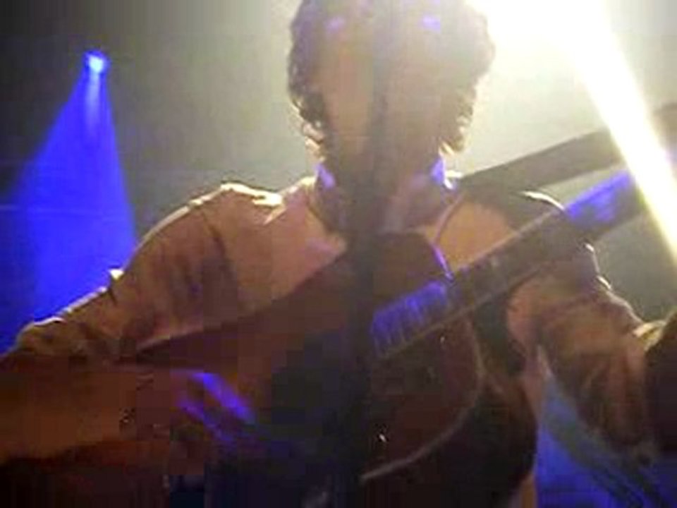 BB BRUNES - Gare au loup Live @ Olympic de Nantes