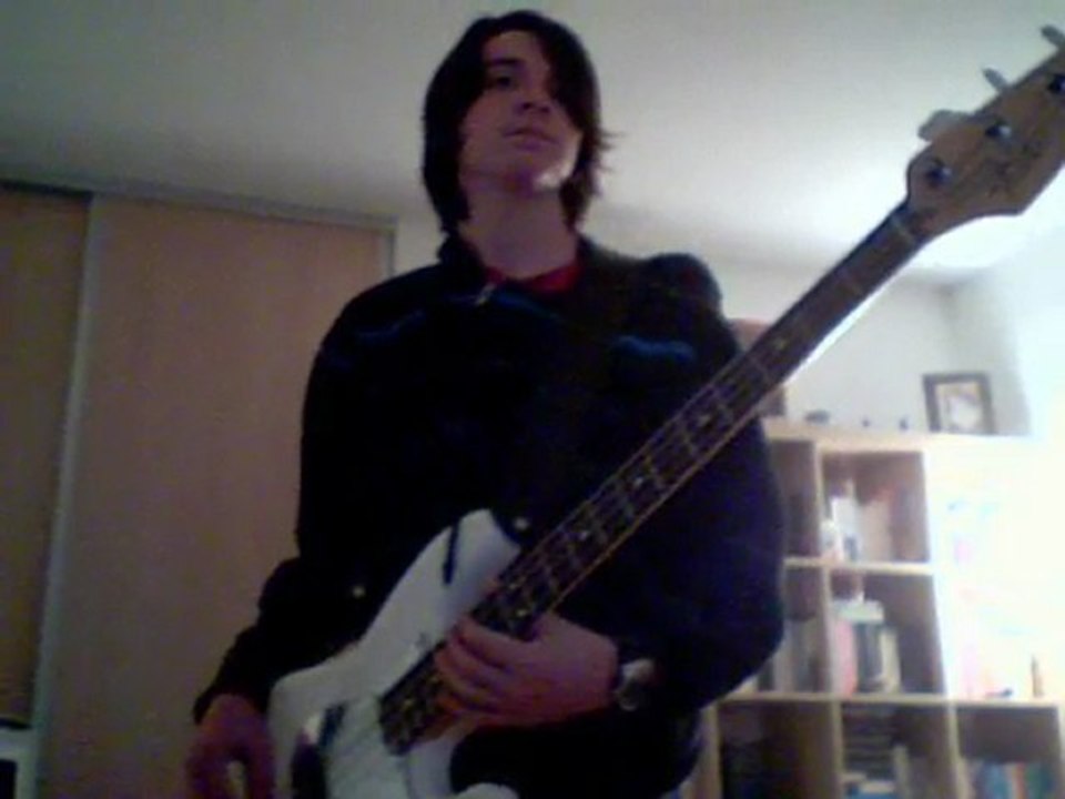 Radiohead - Paranoid Android bass cover