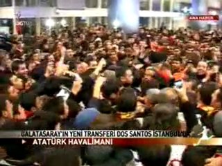 Dos Santos istanbul'da Karşılama Töreni