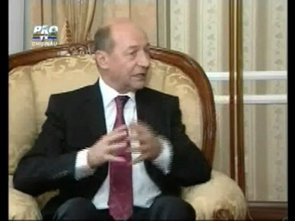 Interviu acordat de Traian Basescu in Rep Moldova - PART 2/3