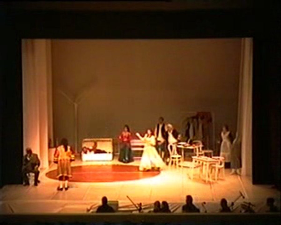 Sersem Kocanın Kurnaz Karısı