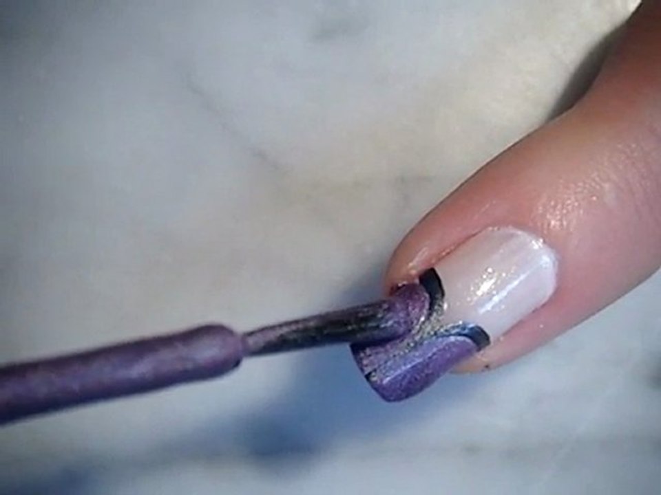 Tuto nail-art French en V améliorée