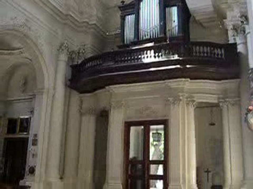 Varsovie : Eglise des Visitandines, intérieur (l'orgue)
