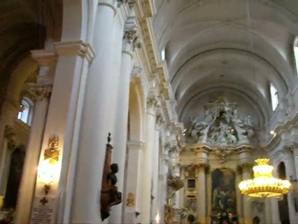 Varsovie : Eglise des Visitandines, messe