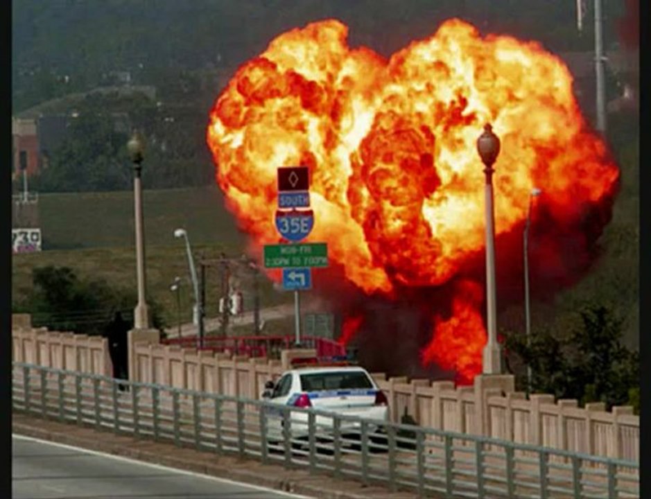 Big Twins - Drop'Em Off Ft. Prodigy of Mobb Deep