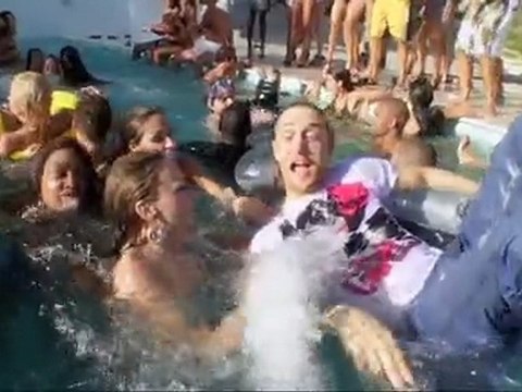 David Guetta feat. Akon - Sexy Chick