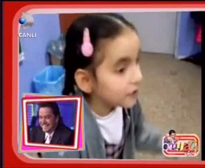 Türkiye'nin konuştuğu kızların Beyaz Show bombası