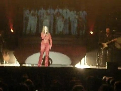 EUGENIE CONCERT LARA FABIAN CAEN JANVIER 2010