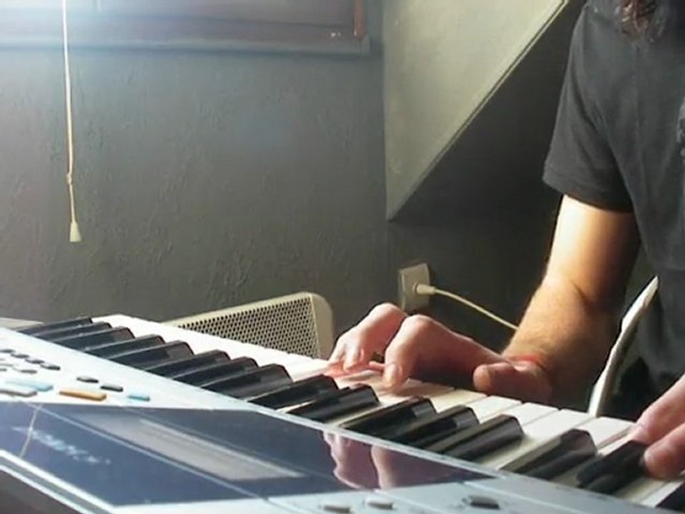 Cry For The Moon ( reprise du debut)