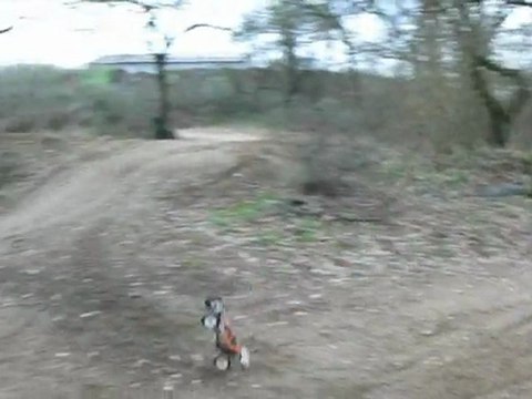 Hyper 8.5 au terrain de motocross (30 Janvier 2010)
