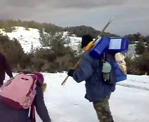 YÜKSEK YÜKSEK TEPELERE EV KURMASINLAR